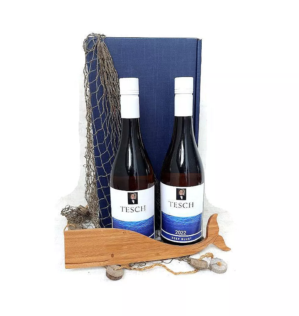 Elegant Wine & Spatula Set