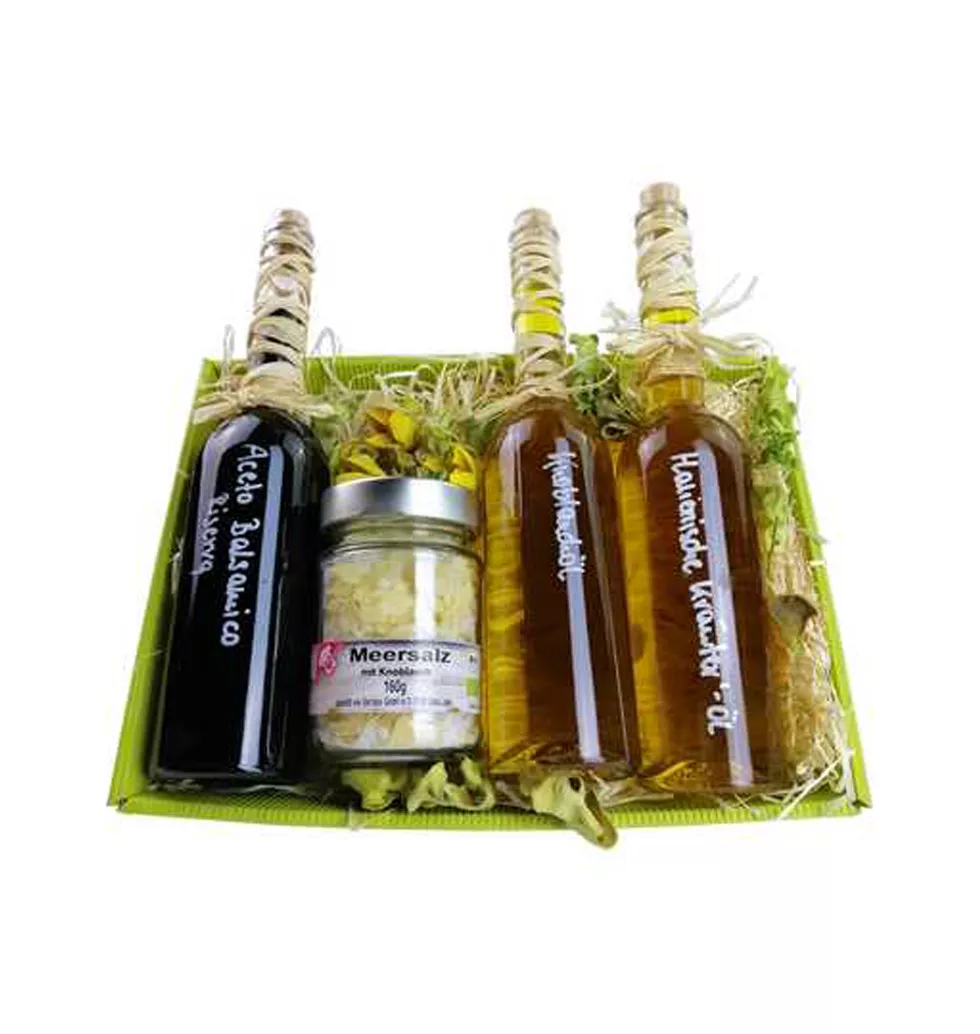 Gourmet Flavors Gift Basket