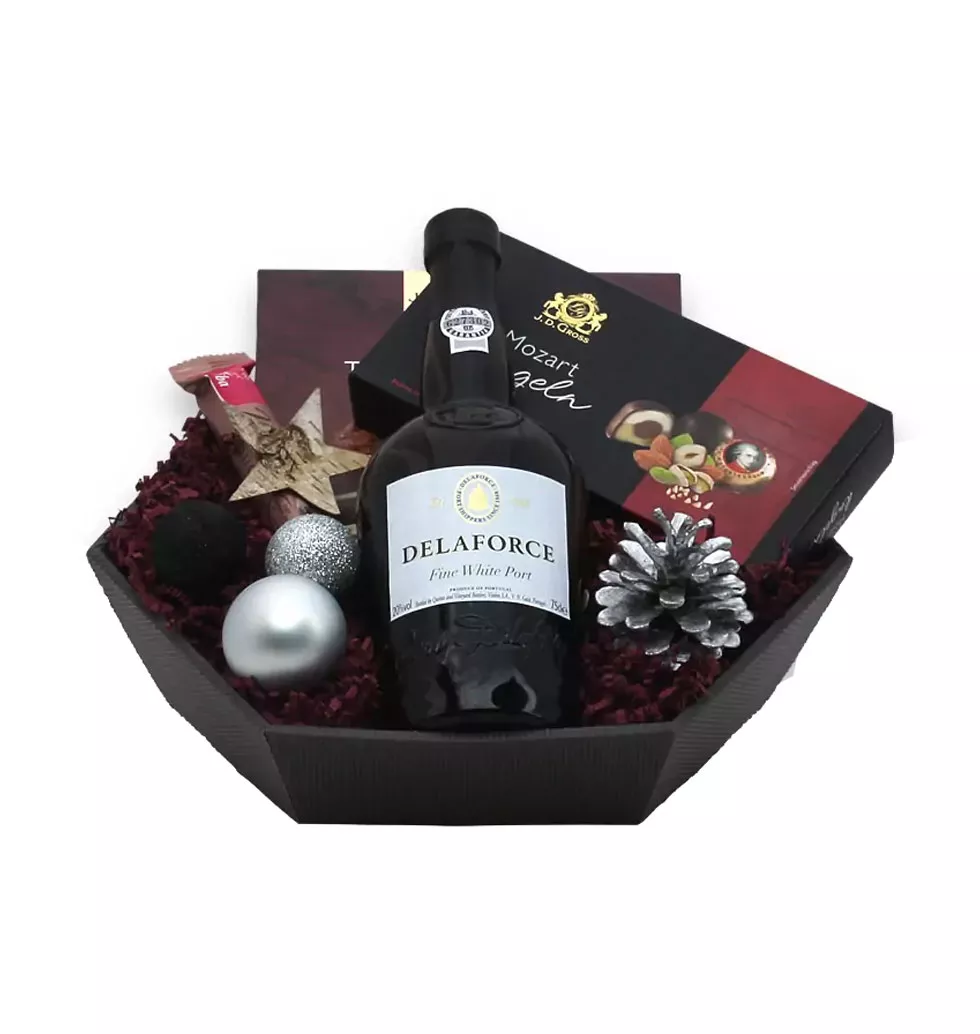 Merry Moments Gift Package