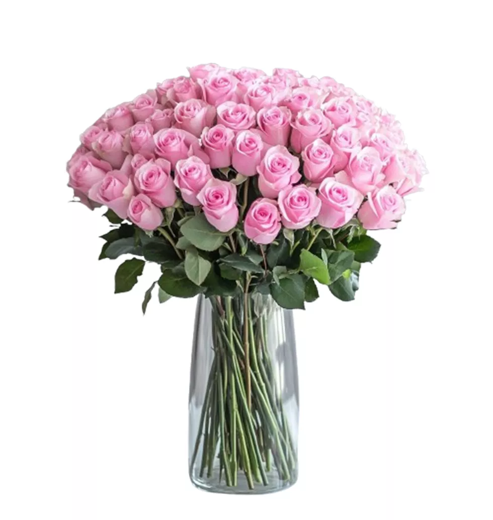 Aromatic Pink Rose Bouquet with Beautiful Vase